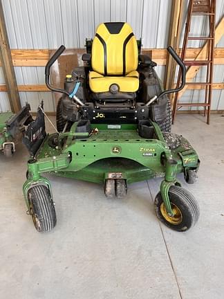 Image of John Deere Z945M equipment image 1