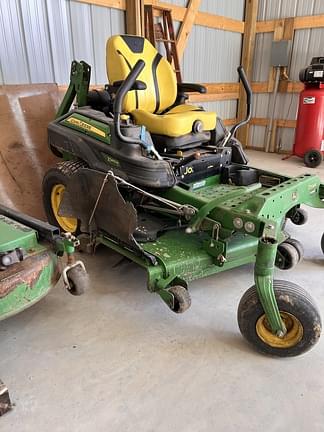 Image of John Deere Z945M equipment image 2