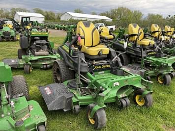 Main image John Deere Z945M