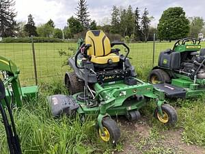 2021 John Deere Z945M Image