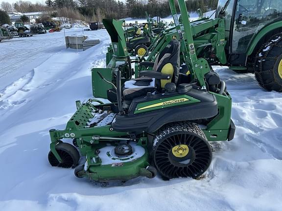 Image of John Deere Z945M Primary image