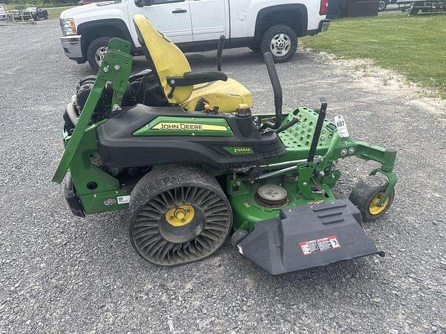 Image of John Deere Z945M equipment image 4