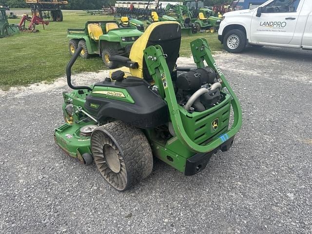 Image of John Deere Z945M equipment image 2