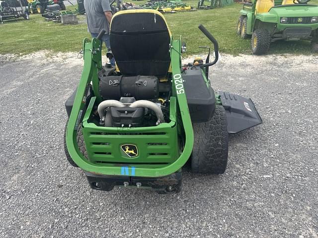 Image of John Deere Z945M equipment image 3