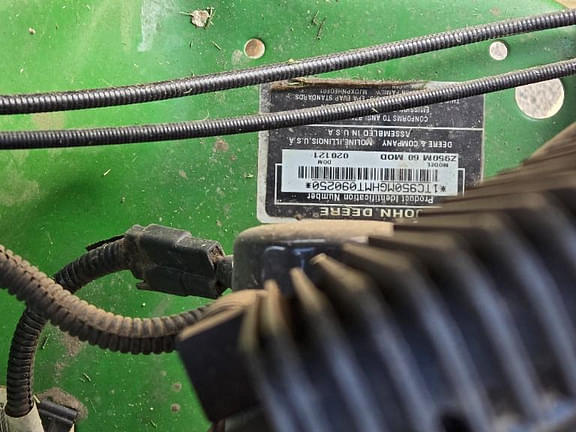 Image of John Deere Z950M equipment image 4