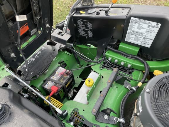 Image of John Deere Z950M equipment image 4