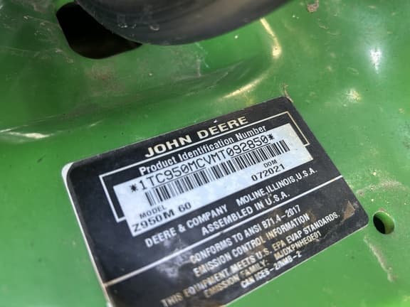 Image of John Deere Z950M equipment image 3