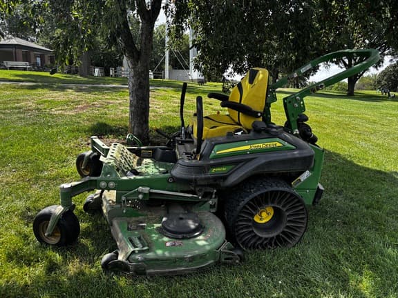 Image of John Deere Z950M equipment image 2