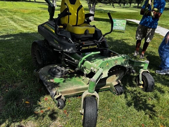 Image of John Deere Z950M equipment image 4