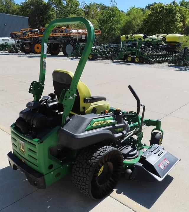 Image of John Deere Z950M equipment image 4