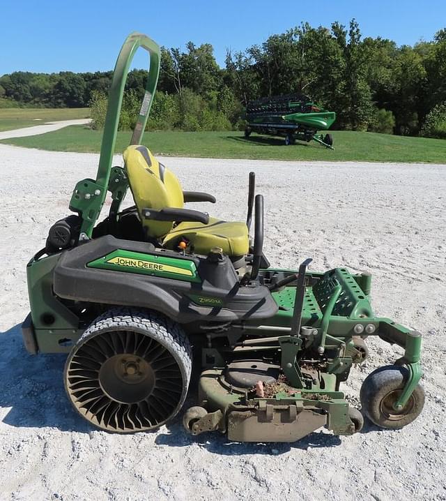 Image of John Deere Z950M equipment image 3