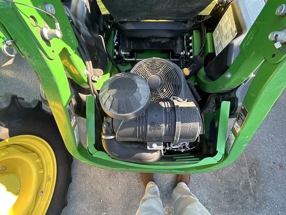 Image of John Deere Z950M equipment image 4