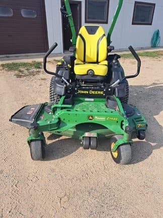 Image of John Deere Z950M equipment image 1