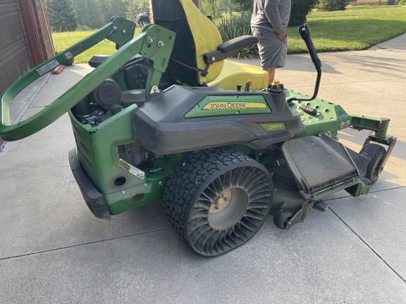 Image of John Deere Z950R equipment image 4