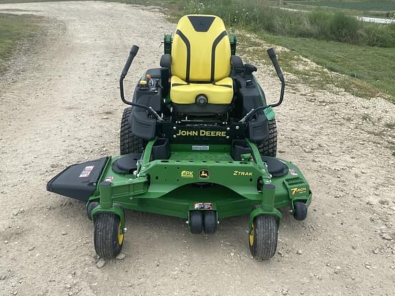 Image of John Deere Z950R equipment image 1