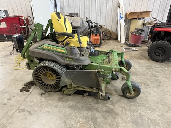 Image of John Deere Z950R equipment image 1