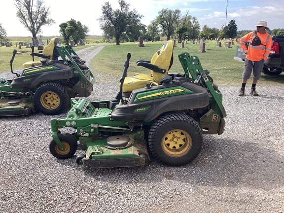 2021 John Deere Z950R Equipment Image0