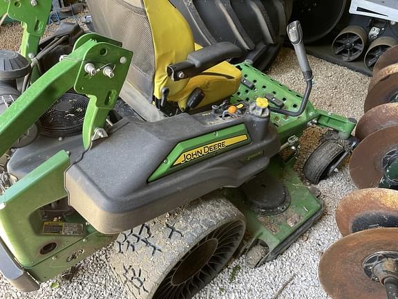 Image of John Deere Z950R equipment image 1