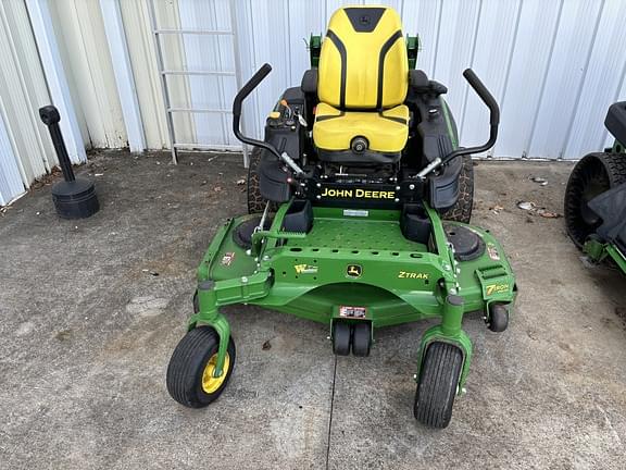 Image of John Deere Z960M equipment image 2