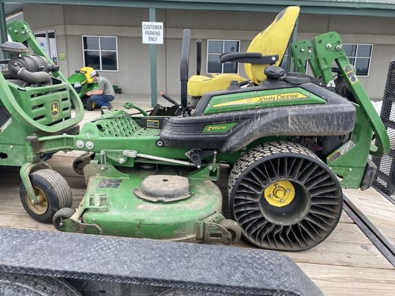 Image of John Deere Z960M equipment image 2