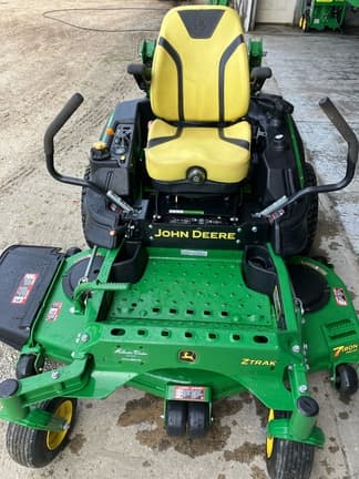 Image of John Deere Z960M equipment image 1