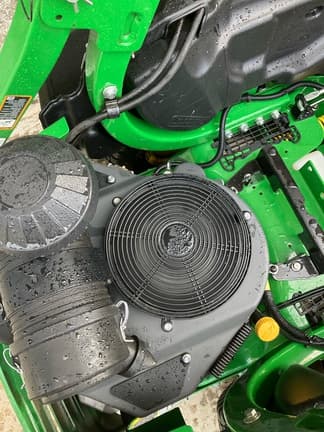 Image of John Deere Z960M equipment image 4
