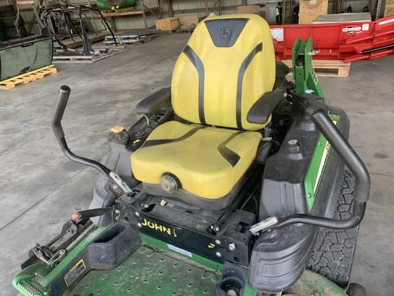 Image of John Deere Z960M equipment image 4