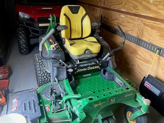 Image of John Deere Z960M equipment image 1