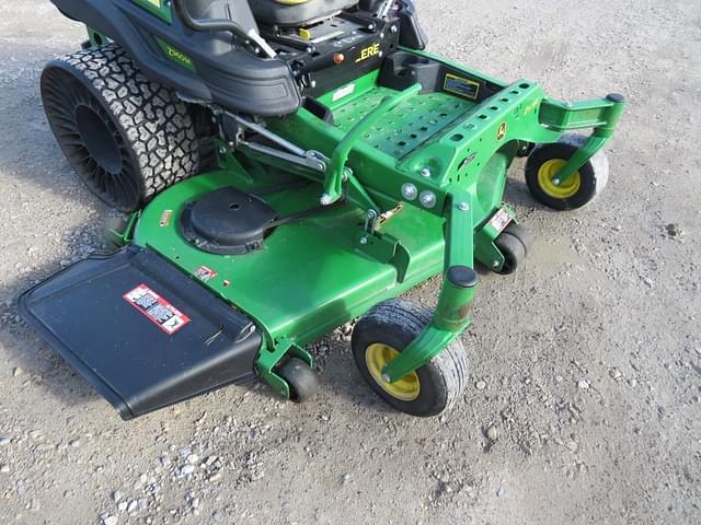 Image of John Deere Z960M equipment image 4