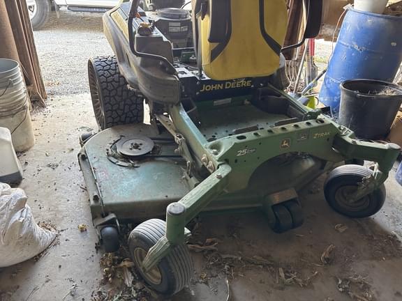 Image of John Deere Z970R equipment image 3
