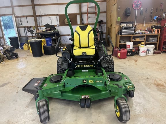 2021 John Deere Z970R Equipment Image0
