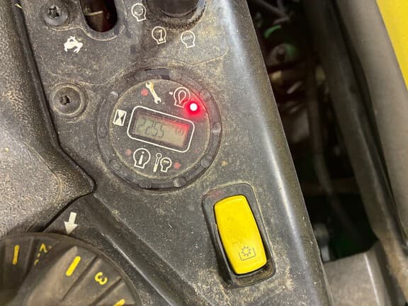 Image of John Deere Z970R equipment image 1