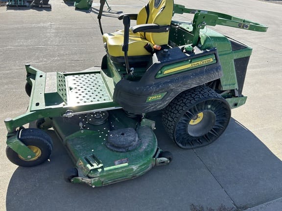 2021 John Deere Z997R Equipment Image0