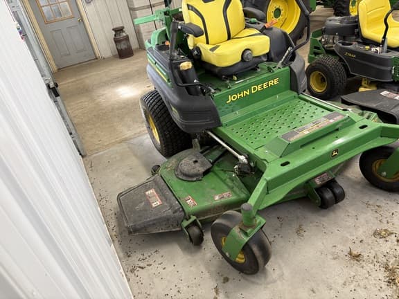 Image of John Deere Z997R equipment image 1