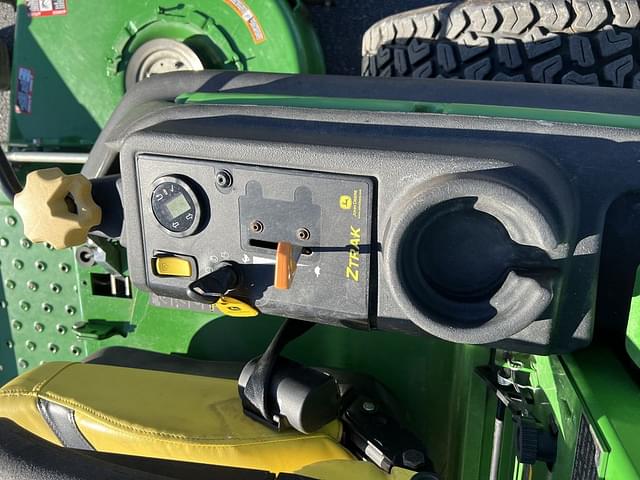 Image of John Deere Z997R equipment image 4