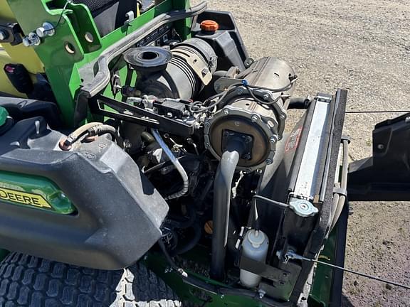 Image of John Deere Z997R equipment image 1