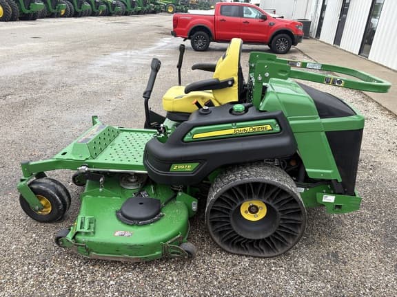 Image of John Deere Z997R equipment image 1