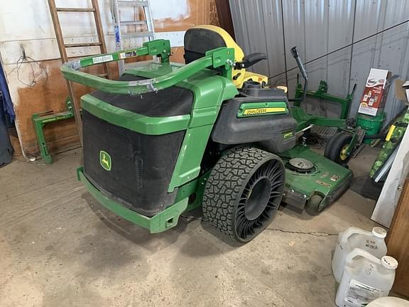 Image of John Deere Z997R equipment image 1