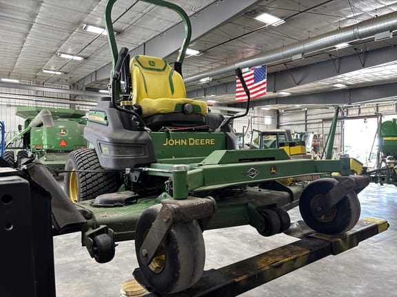 2021 John Deere Z997R Equipment Image0