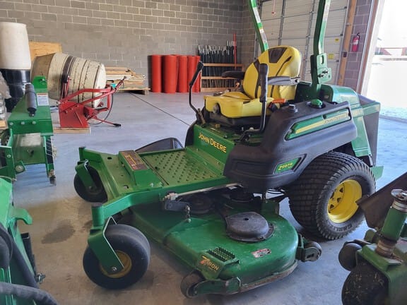 2021 John Deere Z997R Equipment Image0