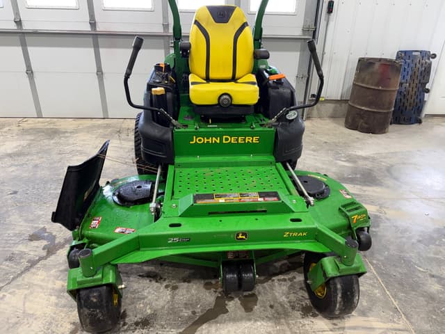 Image of John Deere Z997R equipment image 1