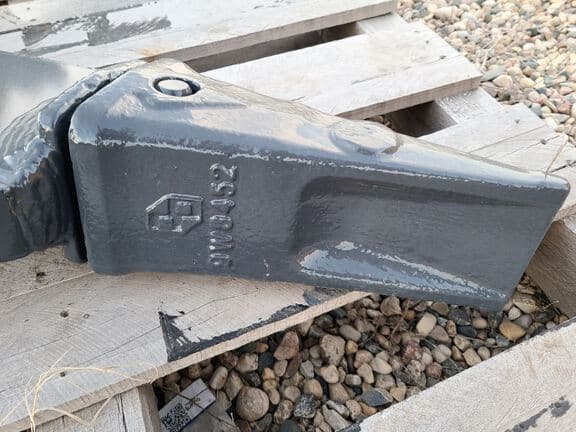 Image of JRB Ripper equipment image 1