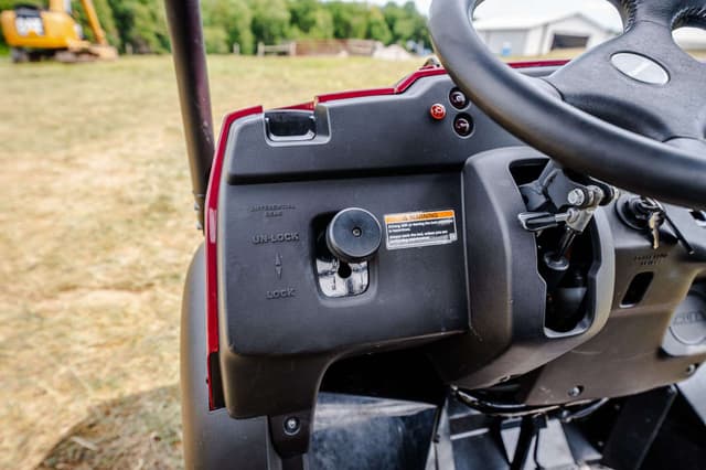 Image of Kawasaki Mule SX equipment image 3