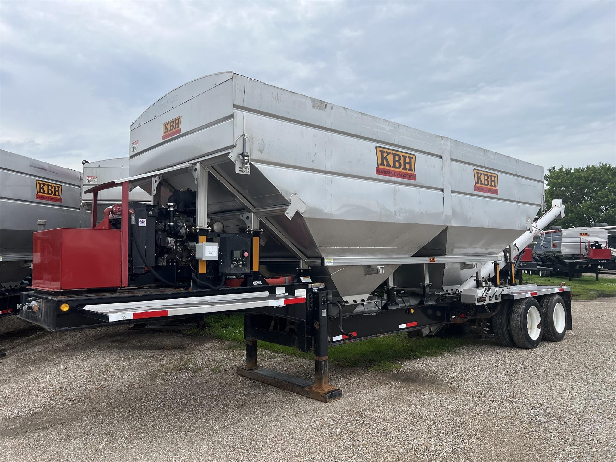 2021 KBH TT2000 Equipment Image0