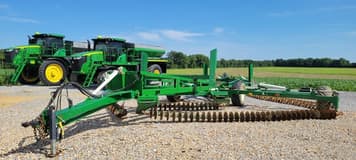 Main image Kelly 3009