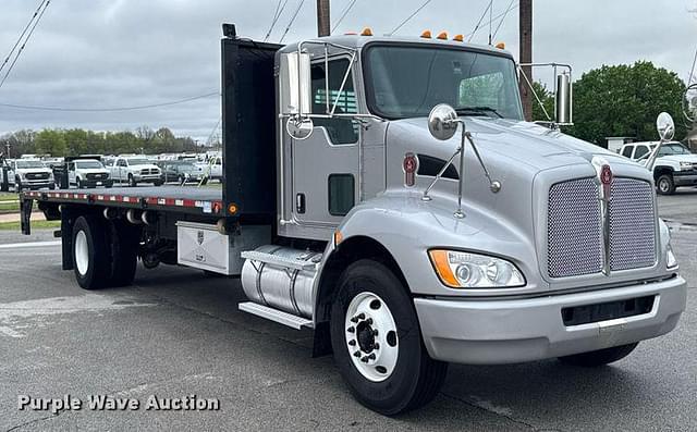 Image of Kenworth T270 equipment image 2