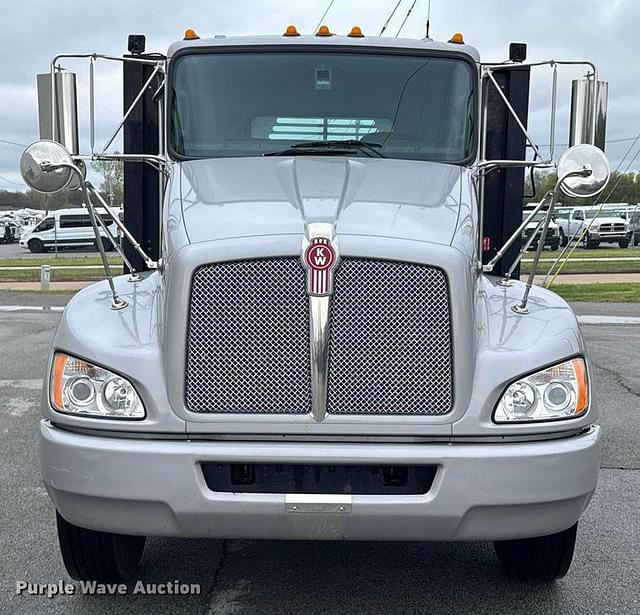Image of Kenworth T270 equipment image 1