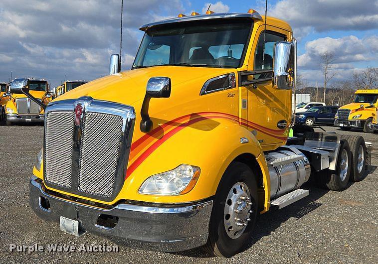 Image of Kenworth T680 Primary image