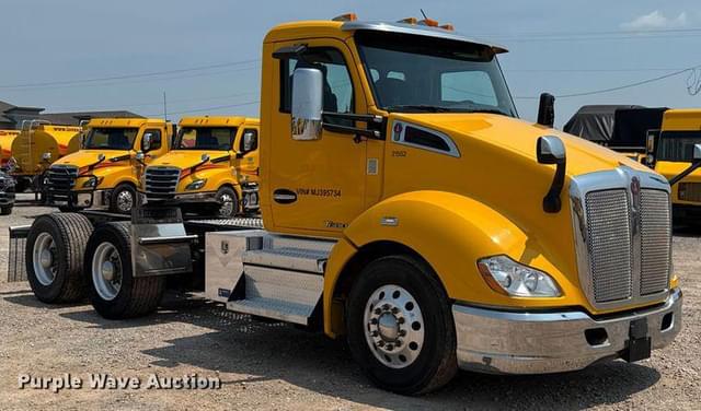 Image of Kenworth T680 equipment image 2