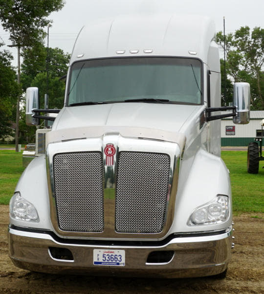 Image of Kenworth T680 equipment image 1